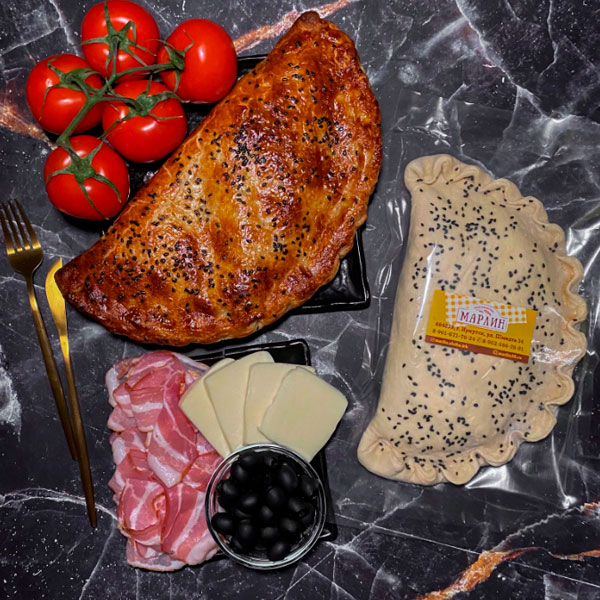 Фото Кальцоне "Мясная Делюкс"