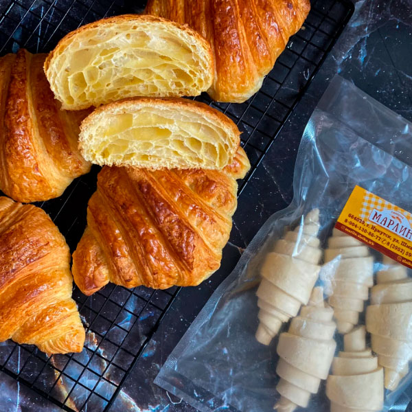 Фото Круассан на сливочном масле